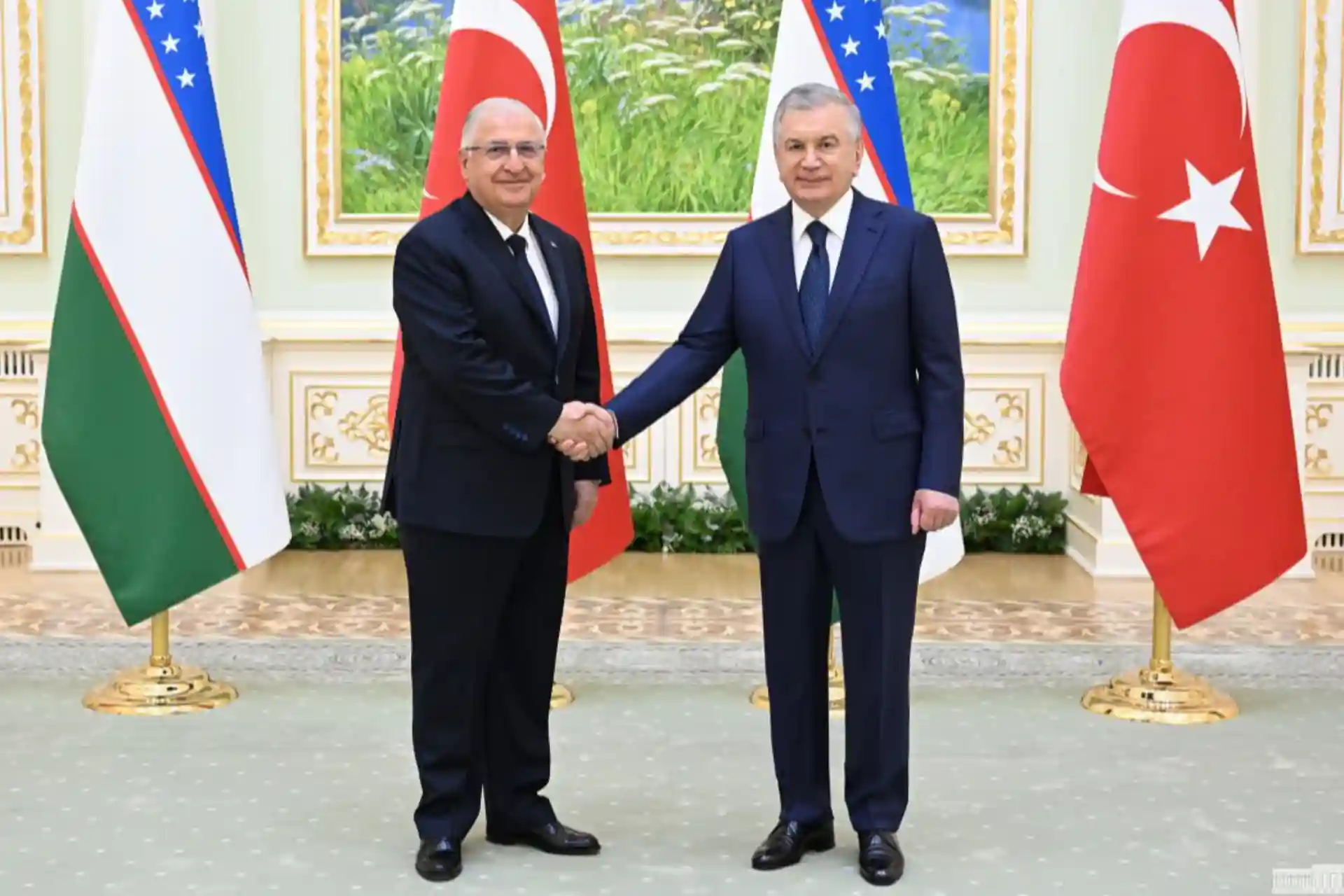 Shavkat Mirziyoyev received the Minister of National Defense of Turkey Yashar Güler