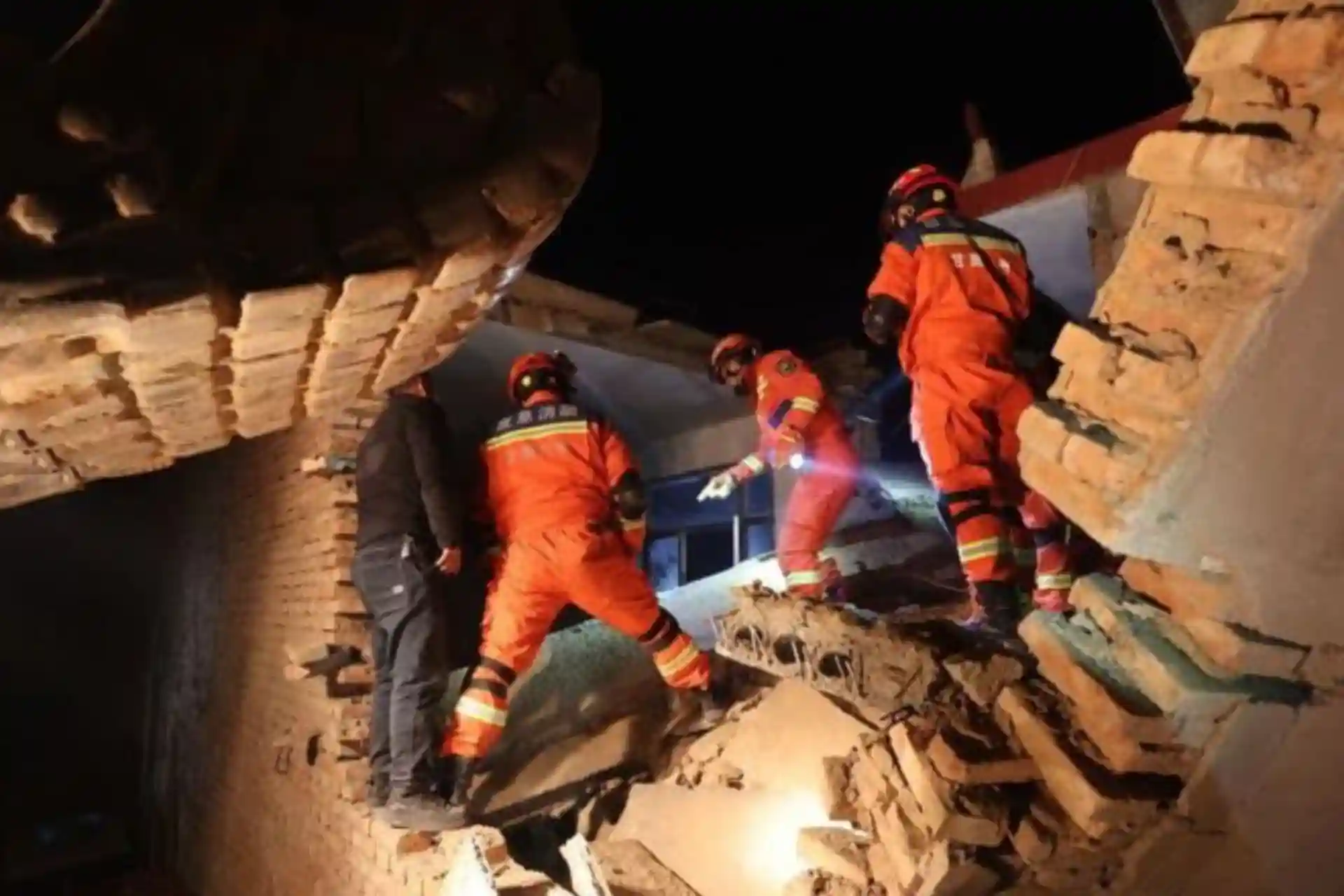 More than 100 people died as a result of the earthquake in north-western China