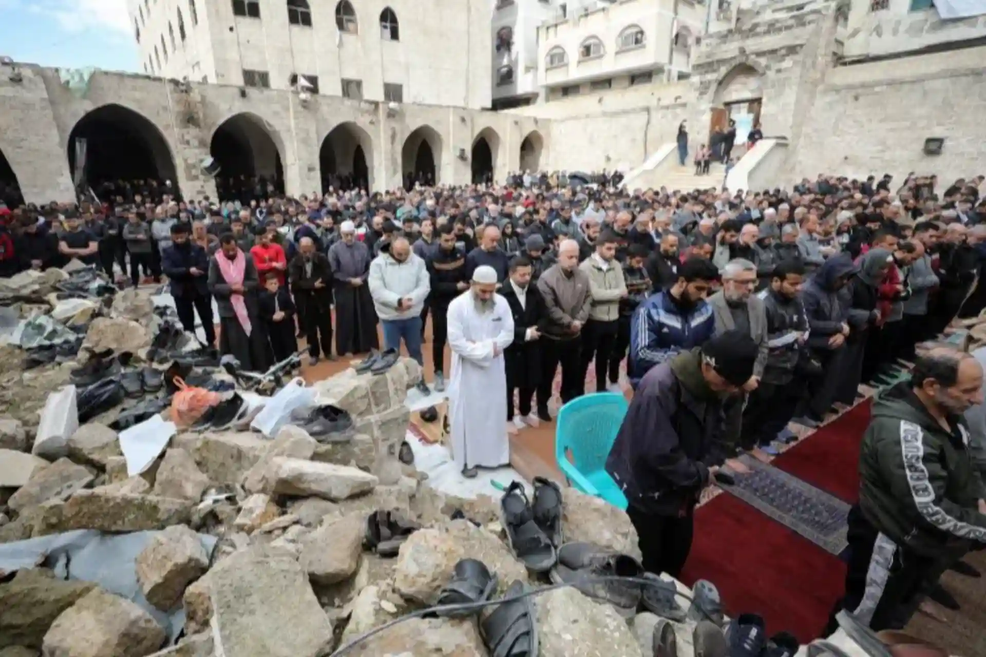 First Friday prayer held in Gaza after ceasefire