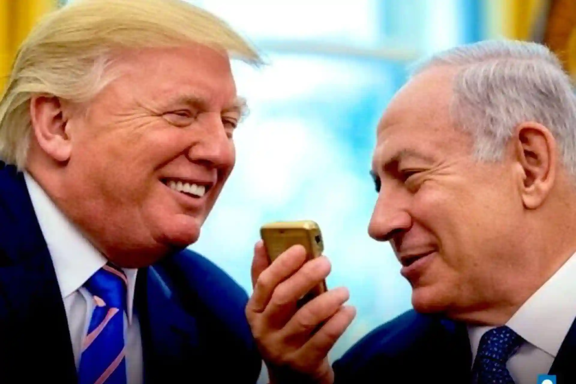 Netanyahu gives Trump a gold pager