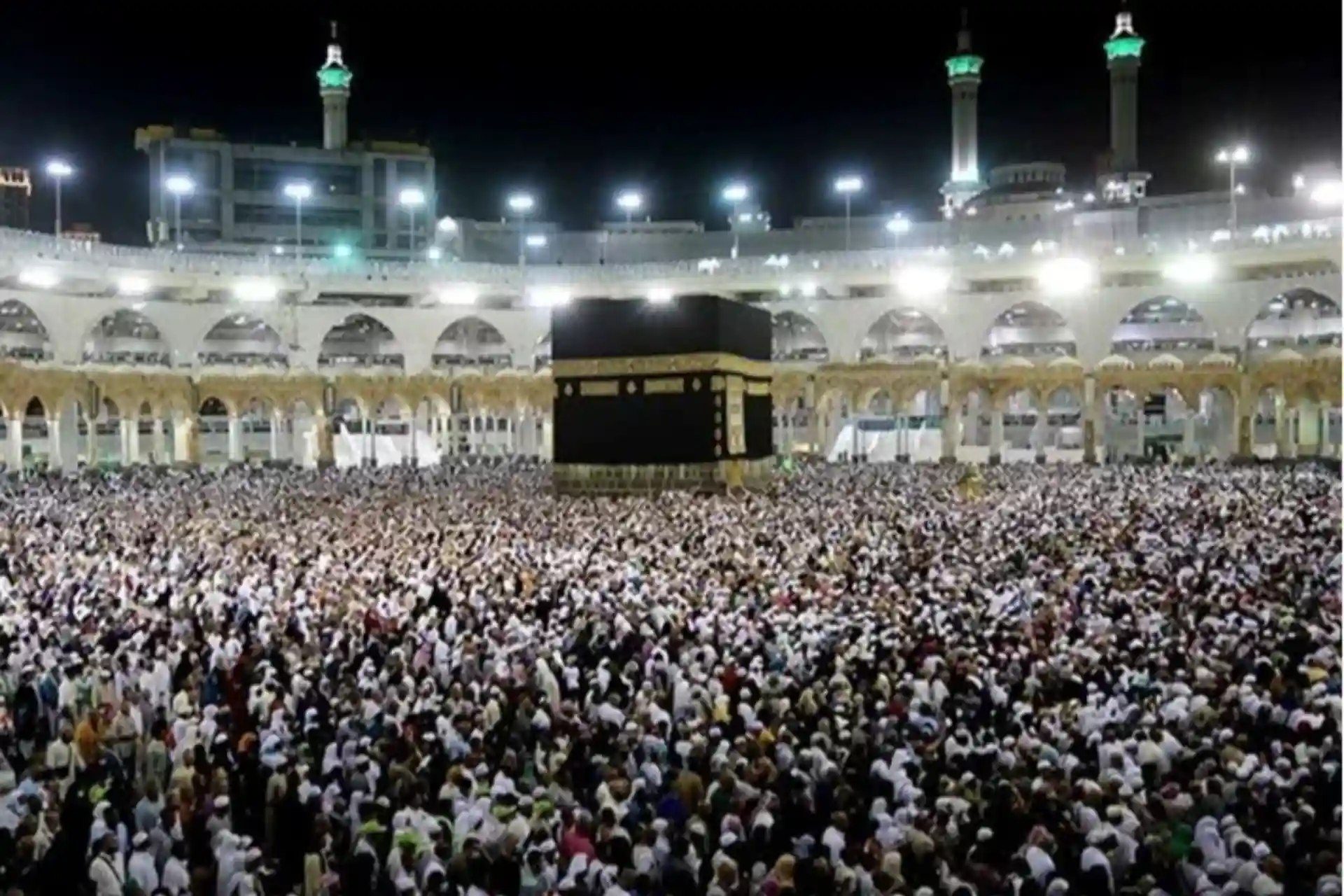 Saudi Arabia lifts meningitis vaccination requirement for Umrah pilgrimage