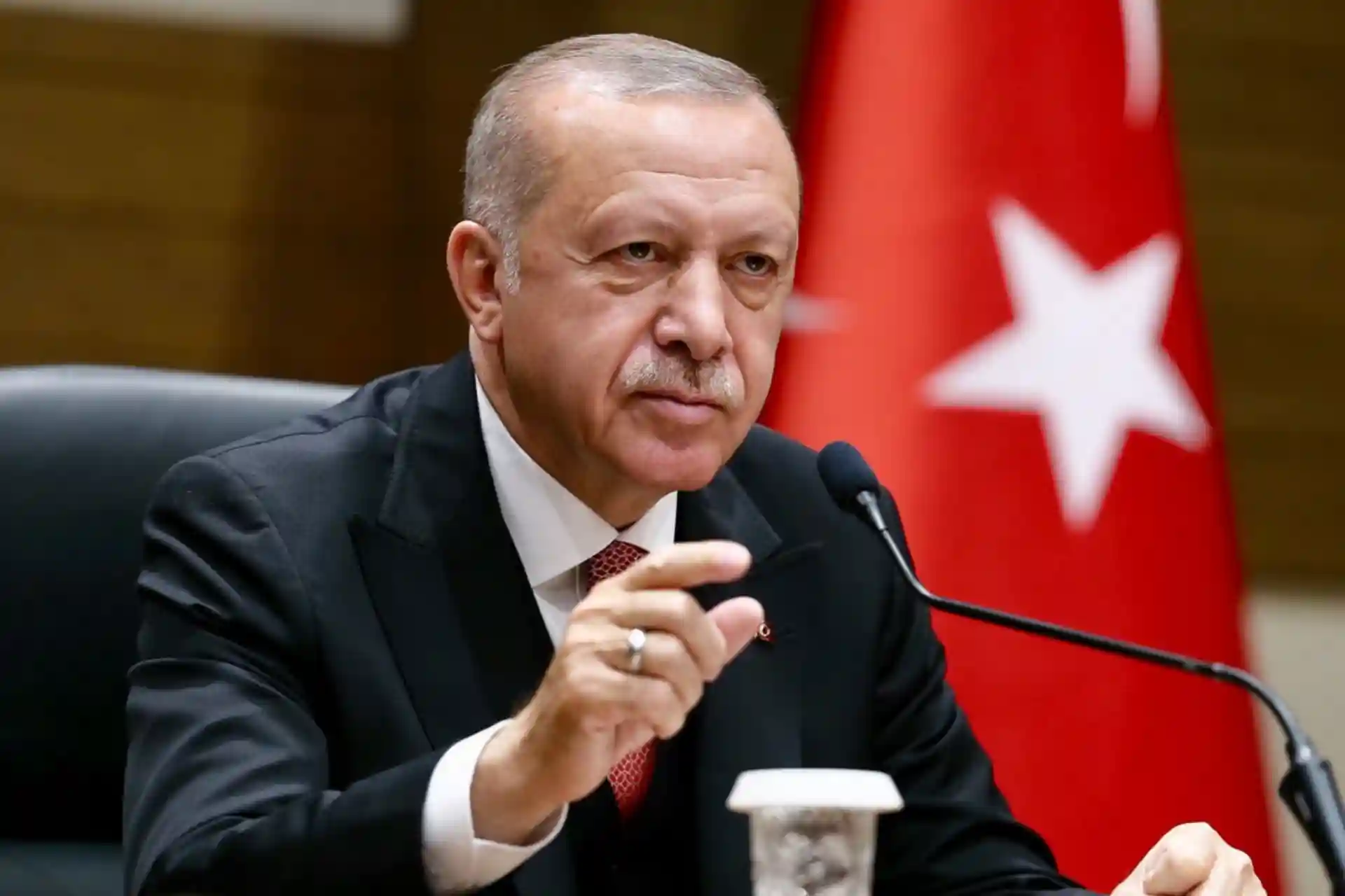 Erdogan comments on investigation into Istanbul mayor's office
