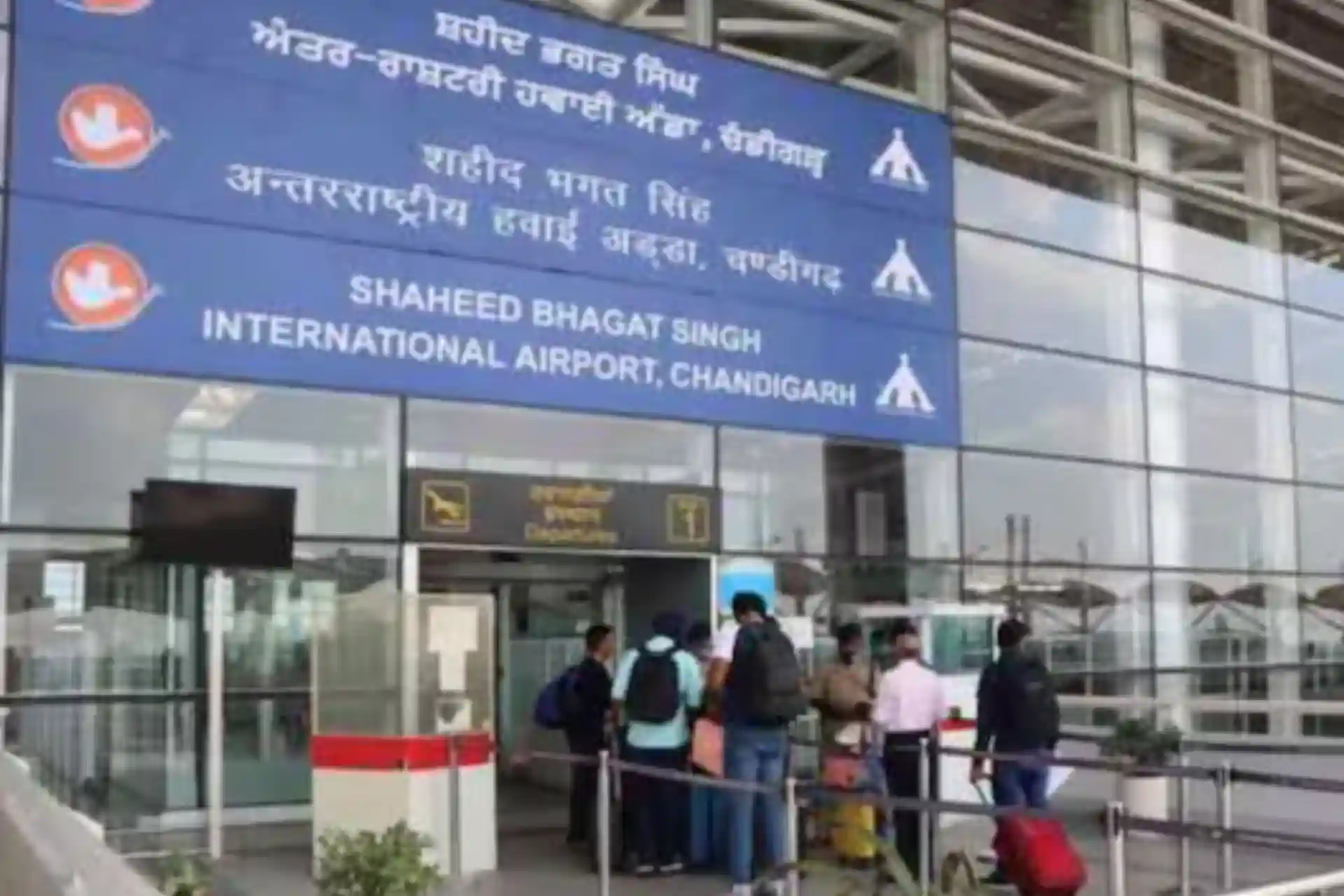 Hindiston kelishuvdan soʻng oʻz aeroportlarini ochdi