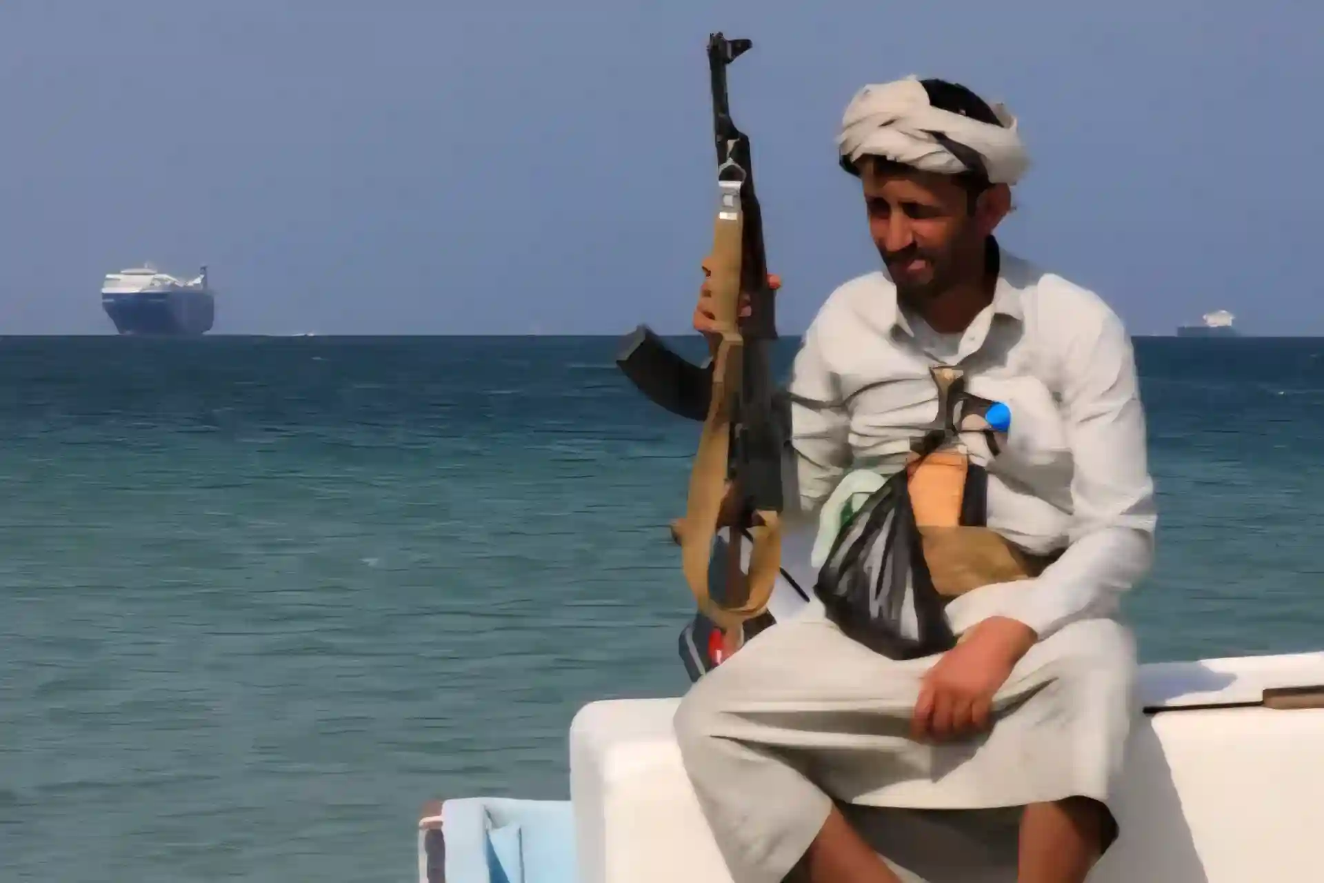 Chekinish hikoyasi: AQSh Qizil dengizda qanday magʻlubiyatga uchradi?