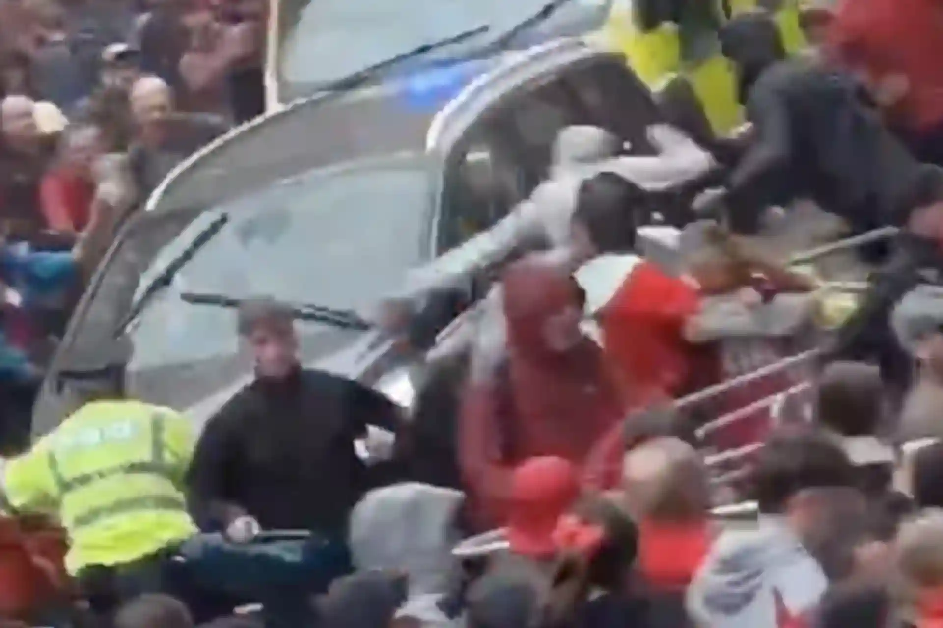 Car drives into crowd in Liverpool, 47 injured