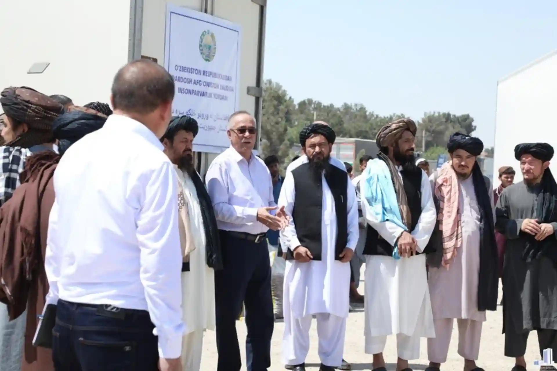 Uzbekistan sends 183 tons of humanitarian aid to Afghanistan
