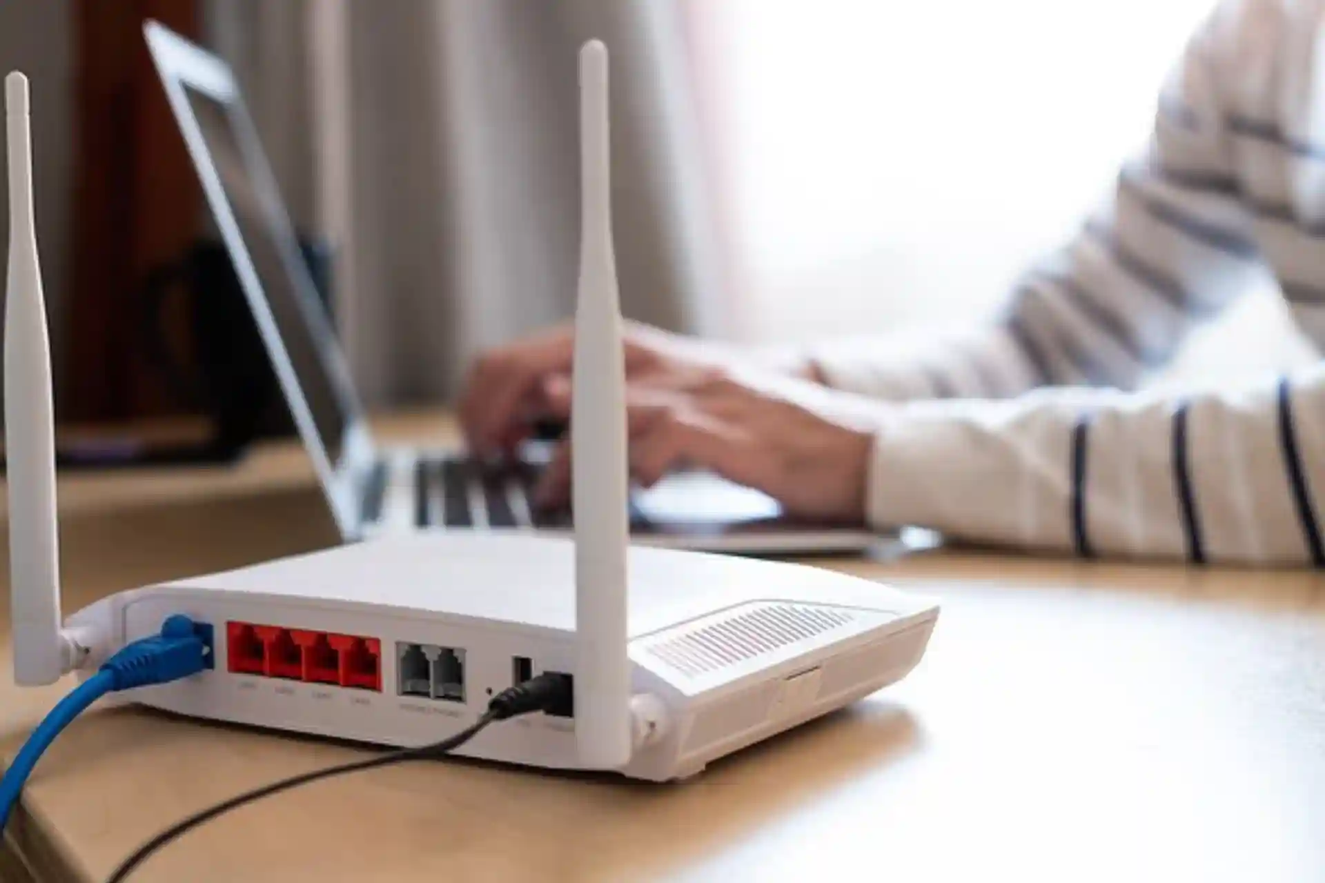 Russian MP proposes limiting internet access at night for young families