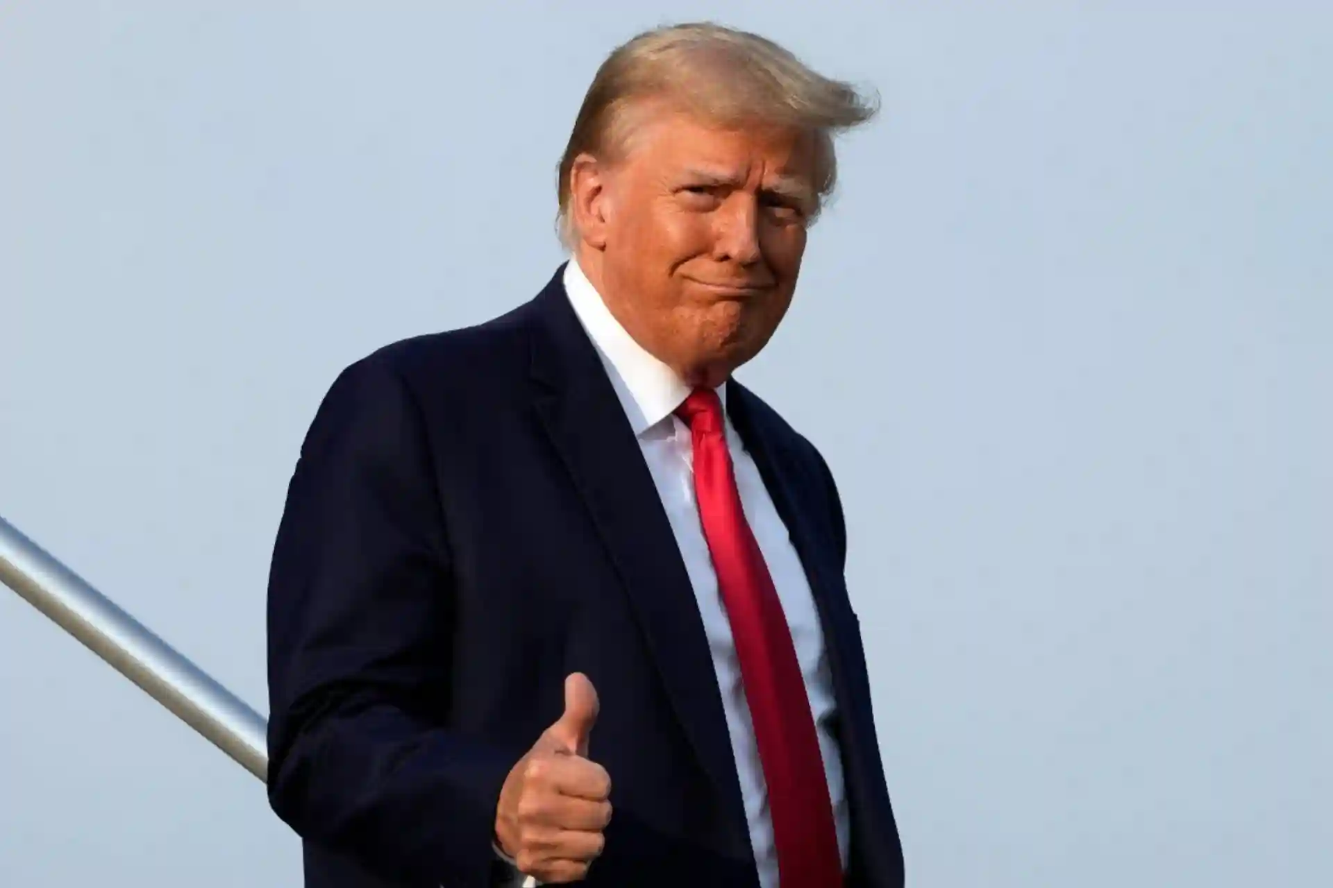 Покистон Трампни Нобель мукофотига номзод этиб кўрсатди