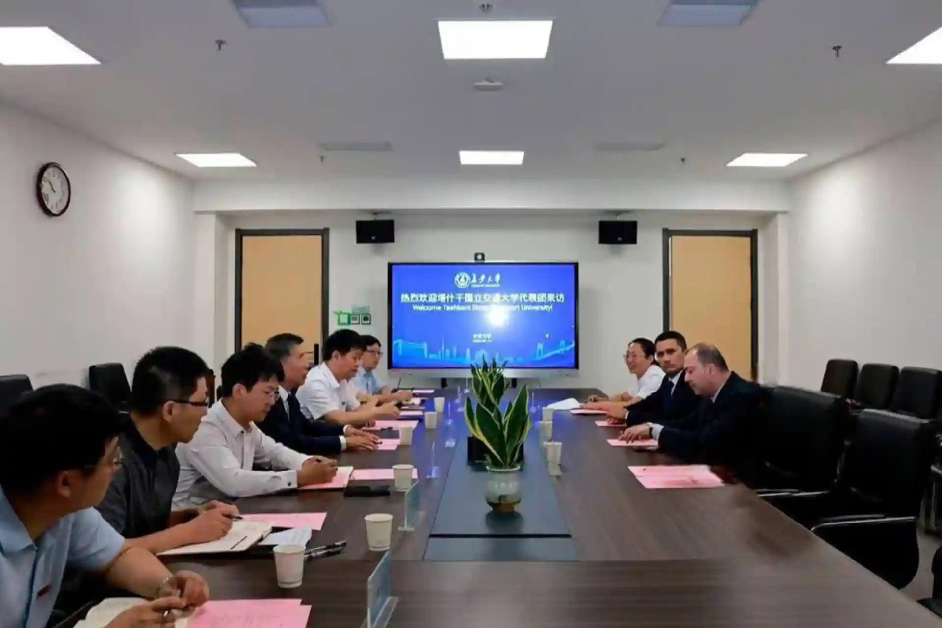 China allocates $1.8 million in grants for Uzbek youth