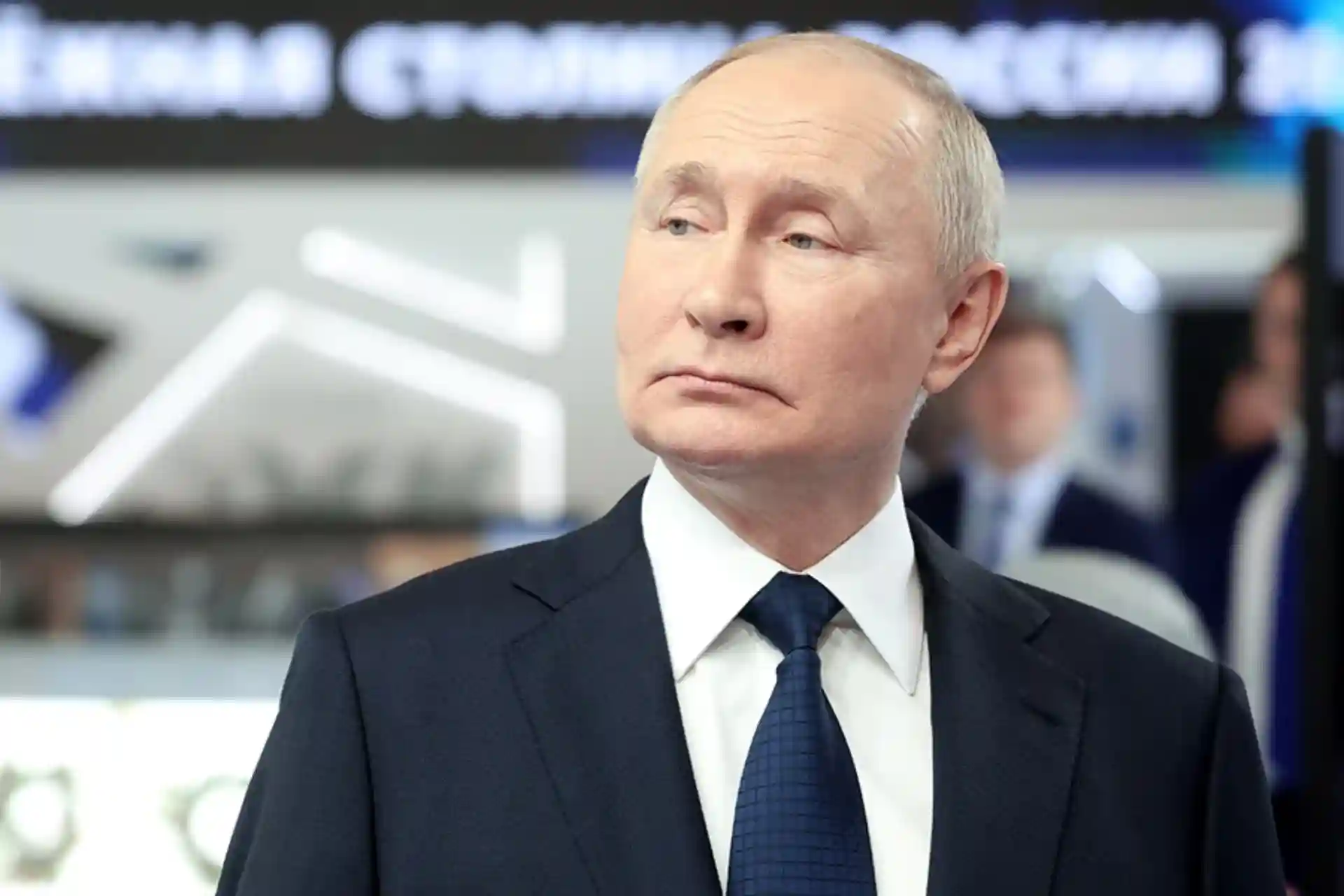 Орол денгизини қайта тиклаш дастурларига 33 млн доллар йўналтирганмиз – Путин